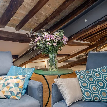 Dimora Capo Di Ferro